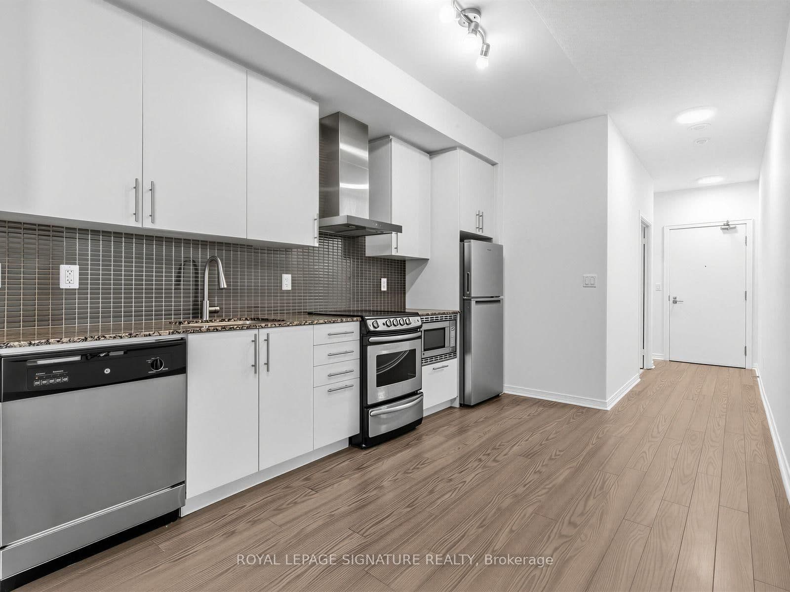 352 Front Street, Unit 1411 thumbnail 2