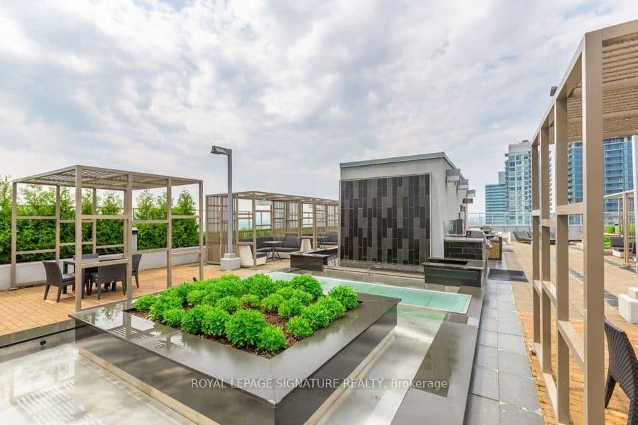352 Front Street, Unit 1411 thumbnail 22