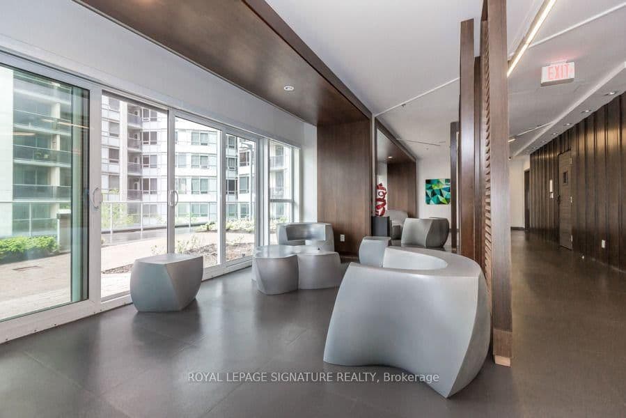 352 Front Street, Unit 1411 thumbnail 27
