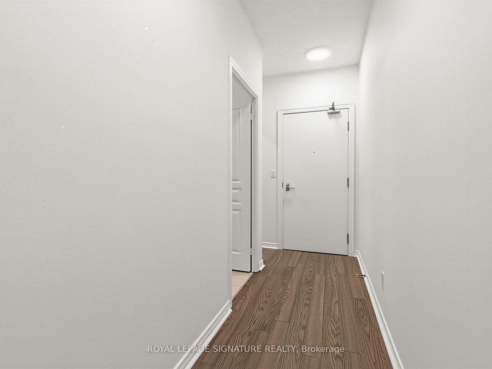 352 Front Street, Unit 1411 thumbnail 3
