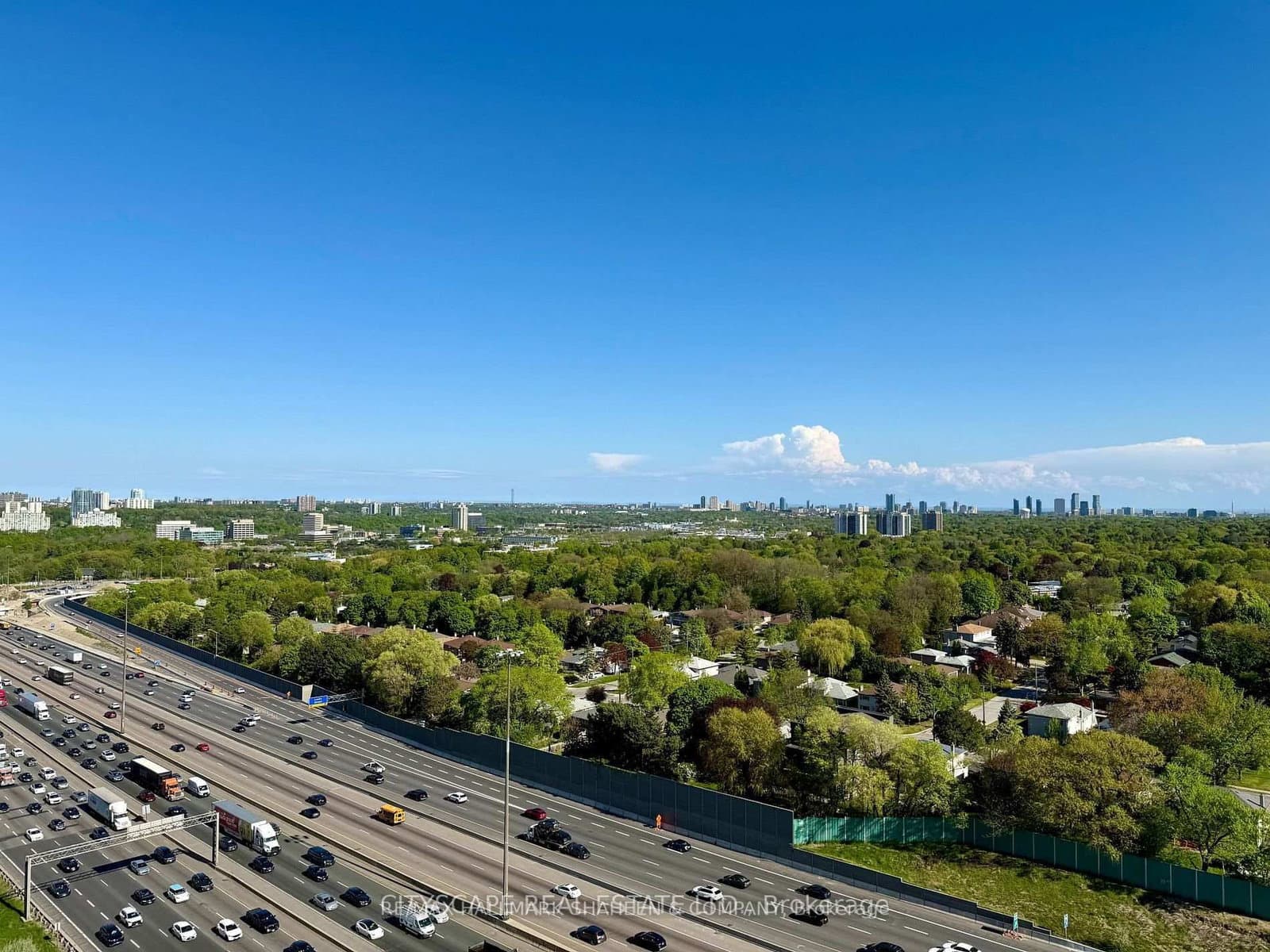 85 McMahon Drive, Unit 2201 thumbnail 5