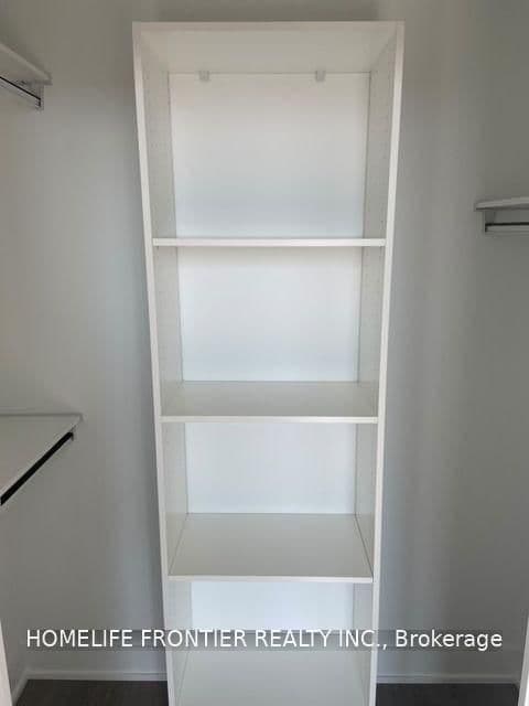1 Belsize Drive, Unit 516 thumbnail 8