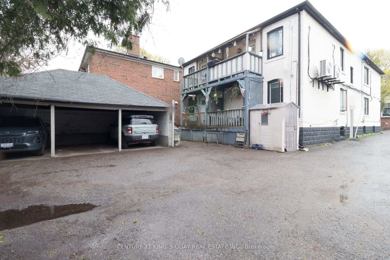 301 Cleveland Street thumbnail 17