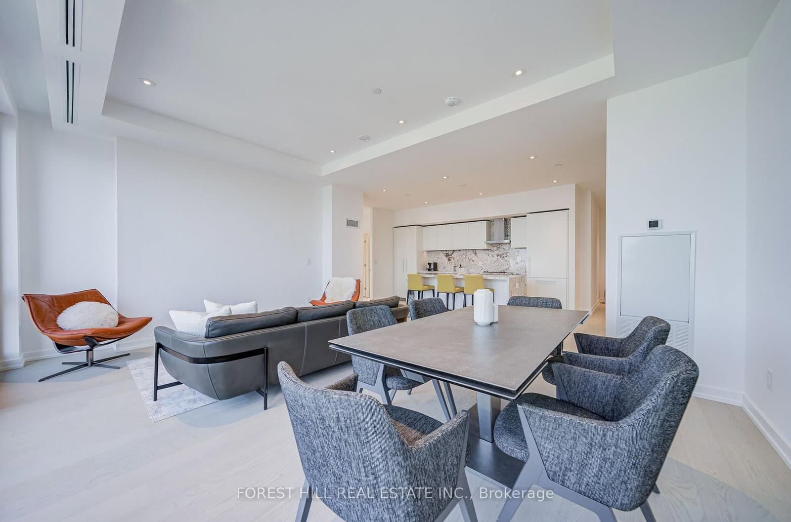 1315 BAY Street, Unit 2202 thumbnail 5