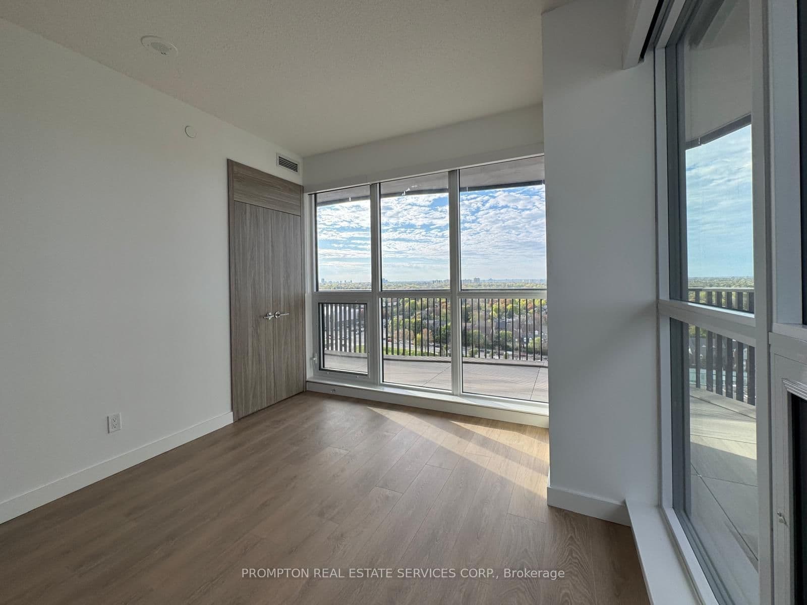 68 Esther Shiner Boulevard, Unit 1611 thumbnail 35