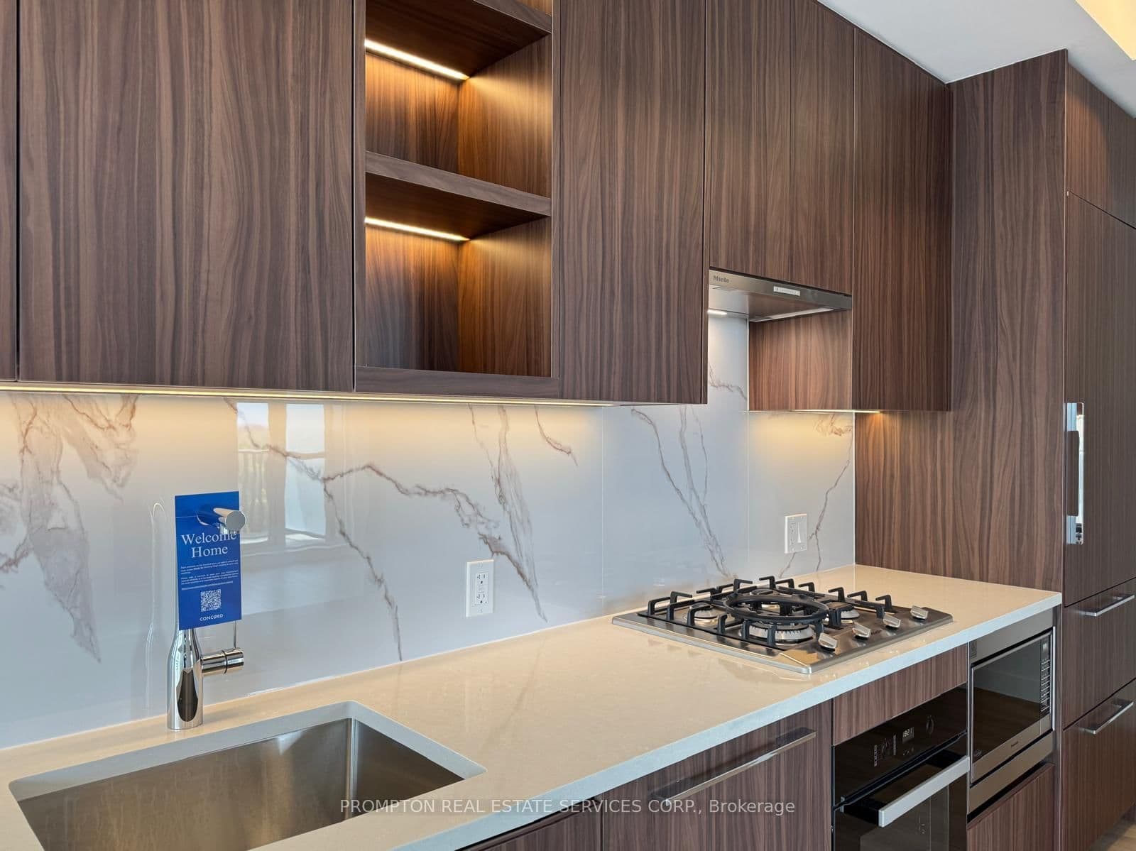 68 Esther Shiner Boulevard, Unit 1611 thumbnail 7