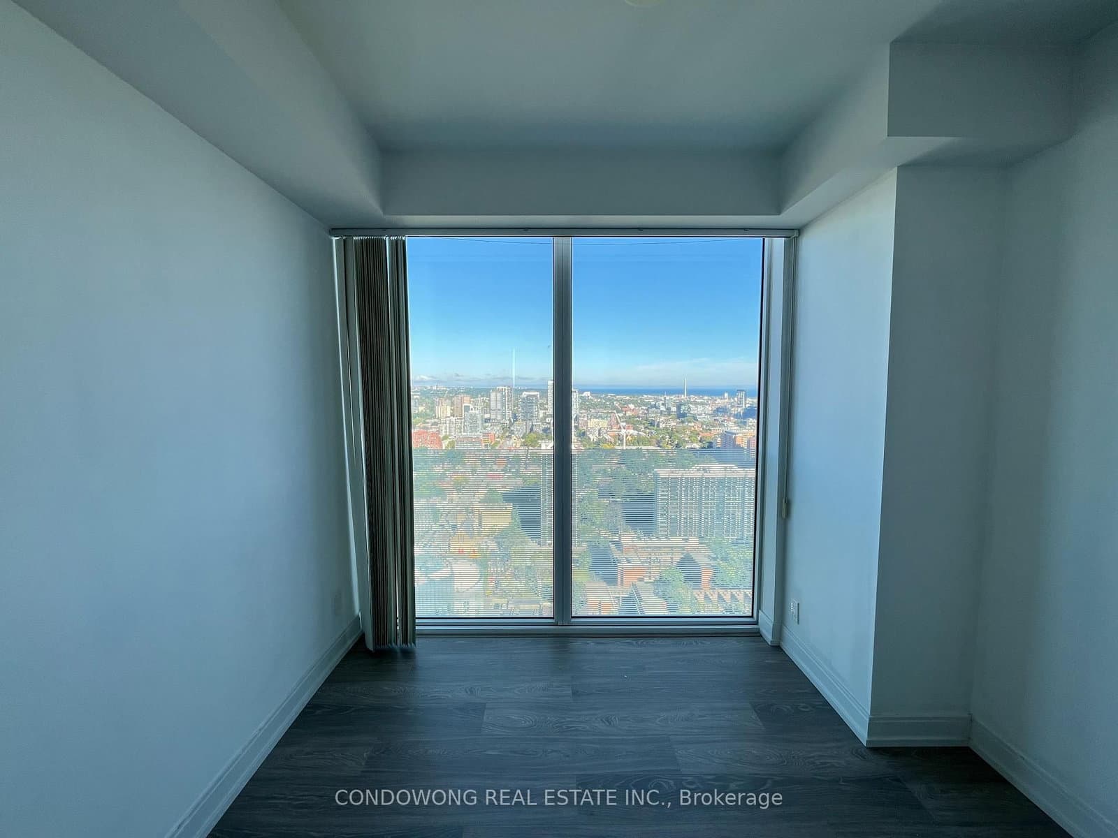 181 Dundas Street E, Unit 3905 thumbnail 10