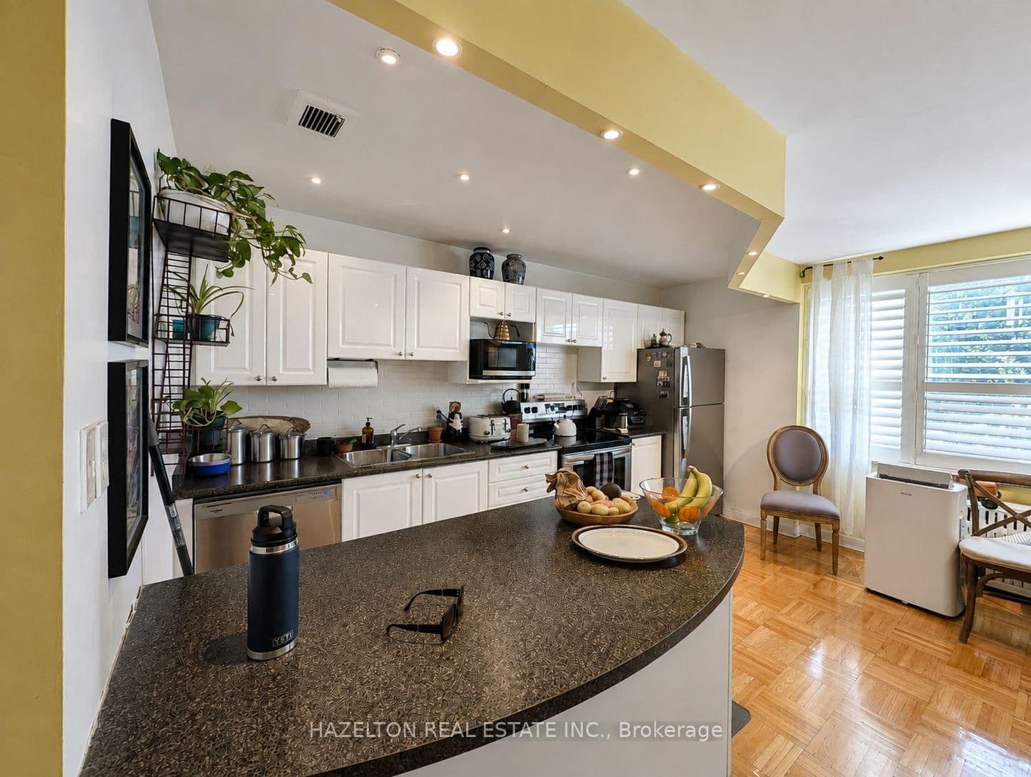 4 Sherbourne Street N, Unit 101 thumbnail 4