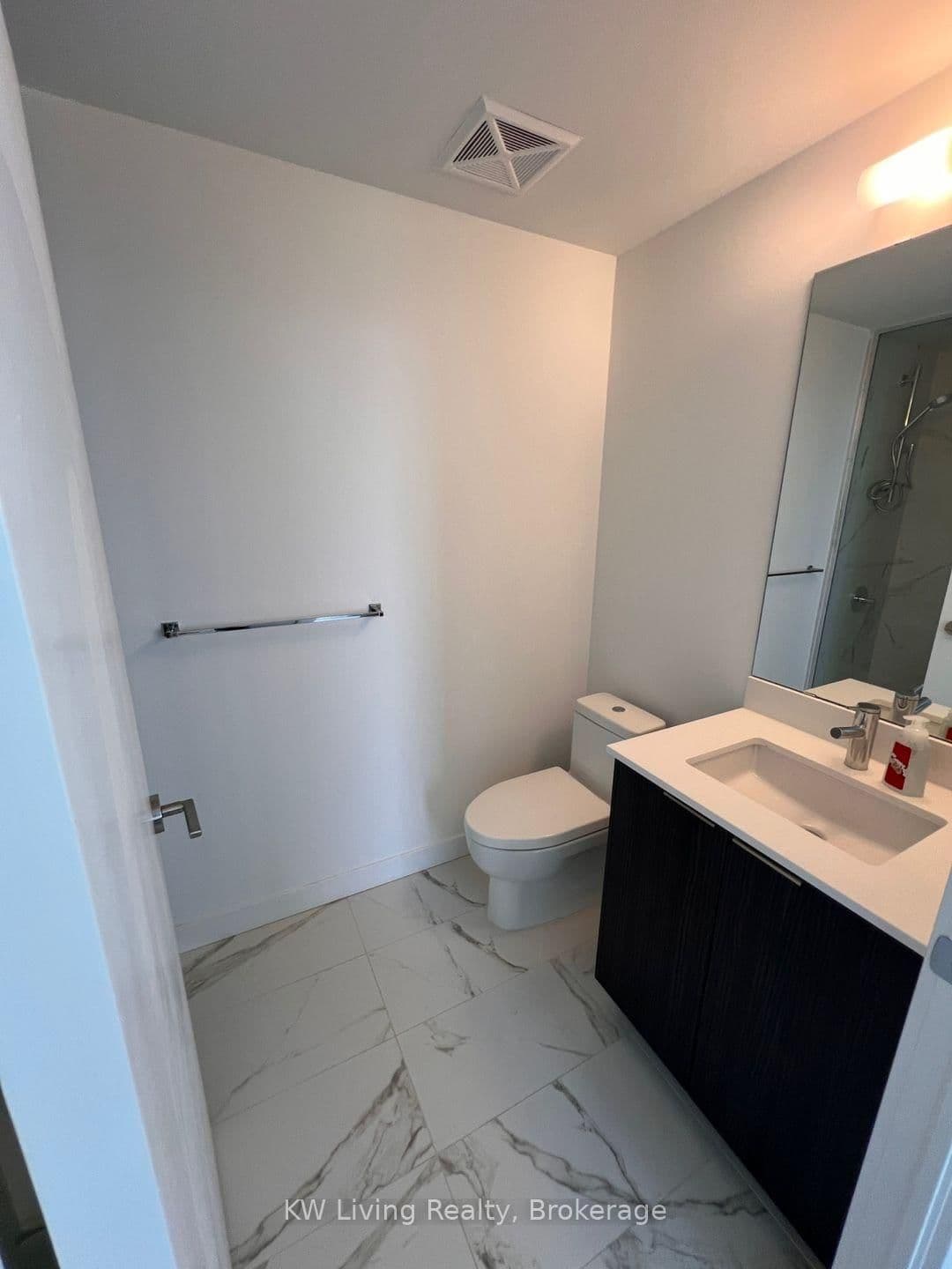 8 Olympic Garden Drive, Unit 2408 thumbnail 6