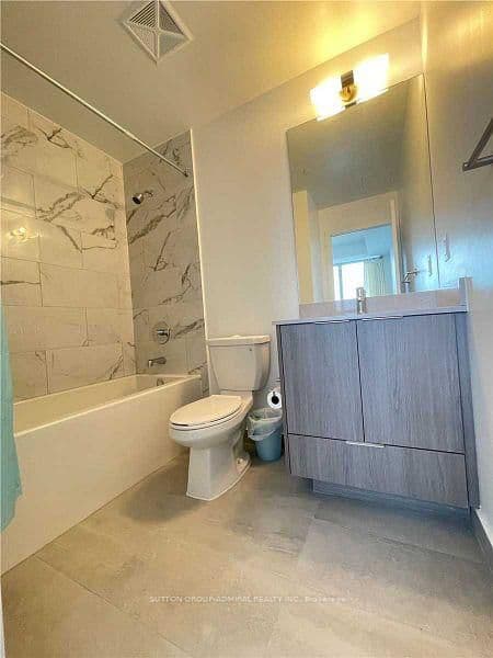 32 Forest Manor Street, Unit 2909 thumbnail 12