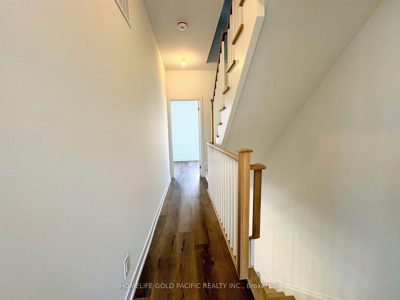 5 Spruce Pines Crescent thumbnail 18