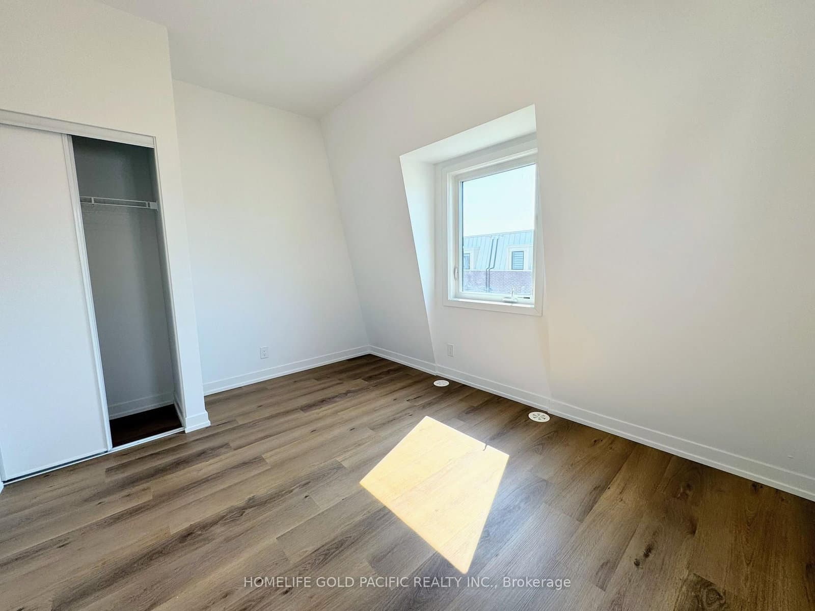 5 Spruce Pines Crescent thumbnail 23