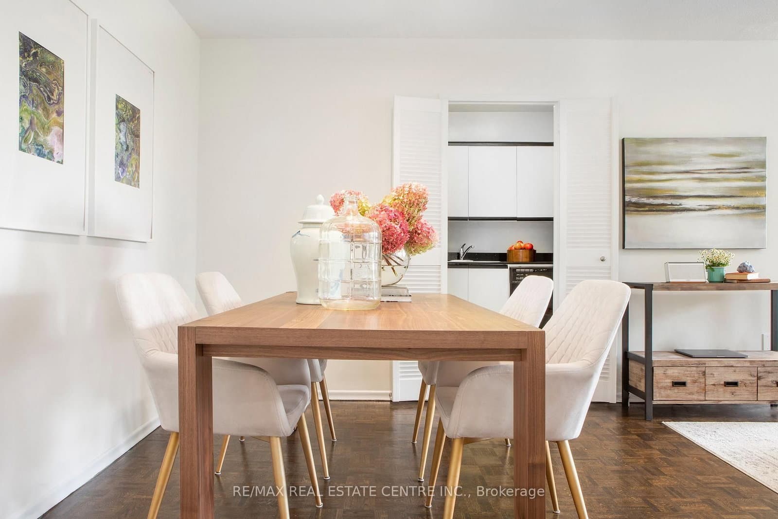 100 Graydon Hall Drive, Unit 2204 thumbnail 8