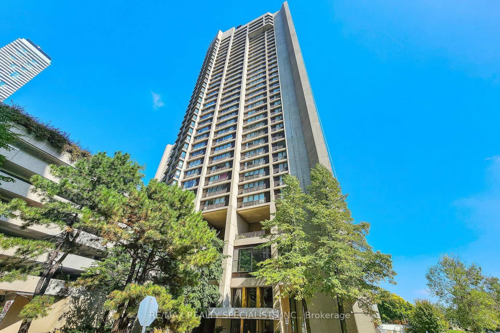 33 Harbour Square, Unit 1207 thumbnail 12
