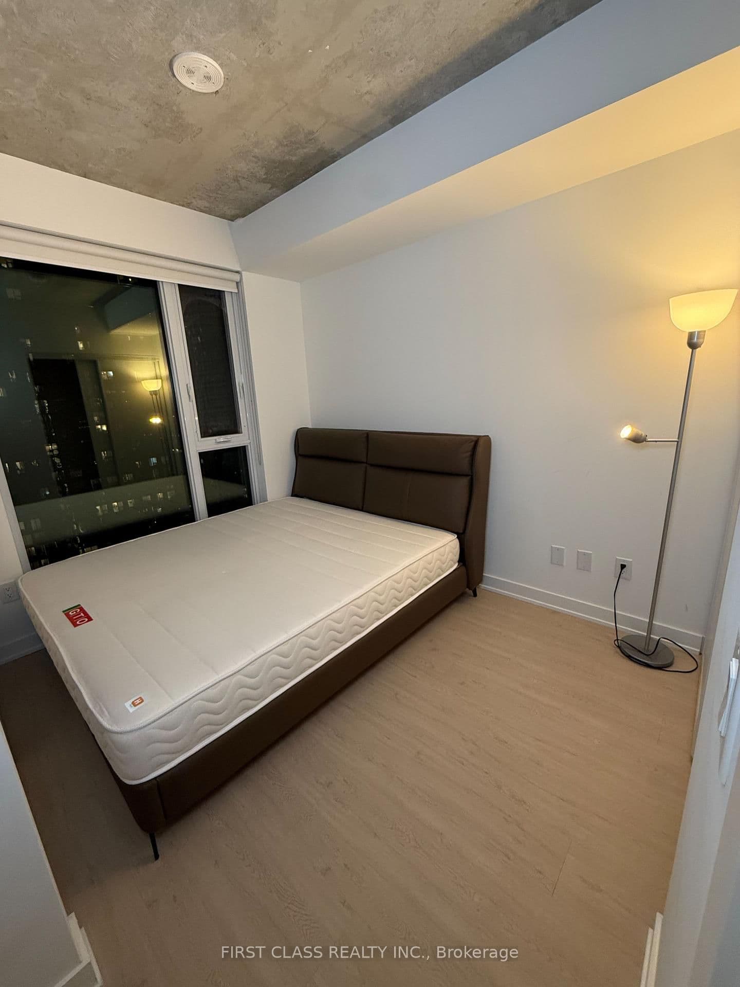 65 Mutual Street, Unit 2804 thumbnail 7