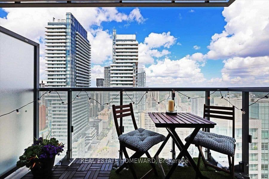 125 Redpath Avenue, Unit 2601 thumbnail 22