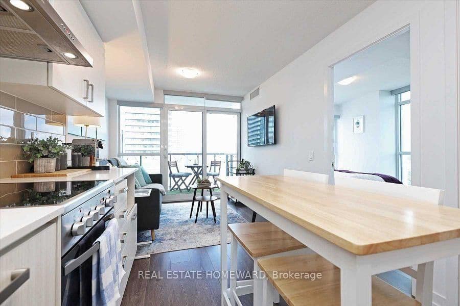 125 Redpath Avenue, Unit 2601 thumbnail 8