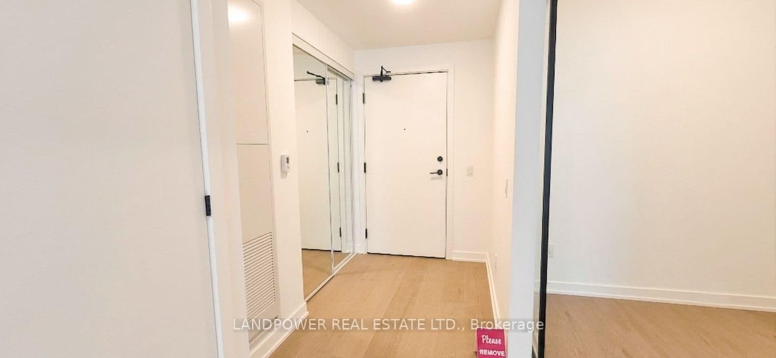 89 Montclair Avenue, Unit 922 thumbnail 6