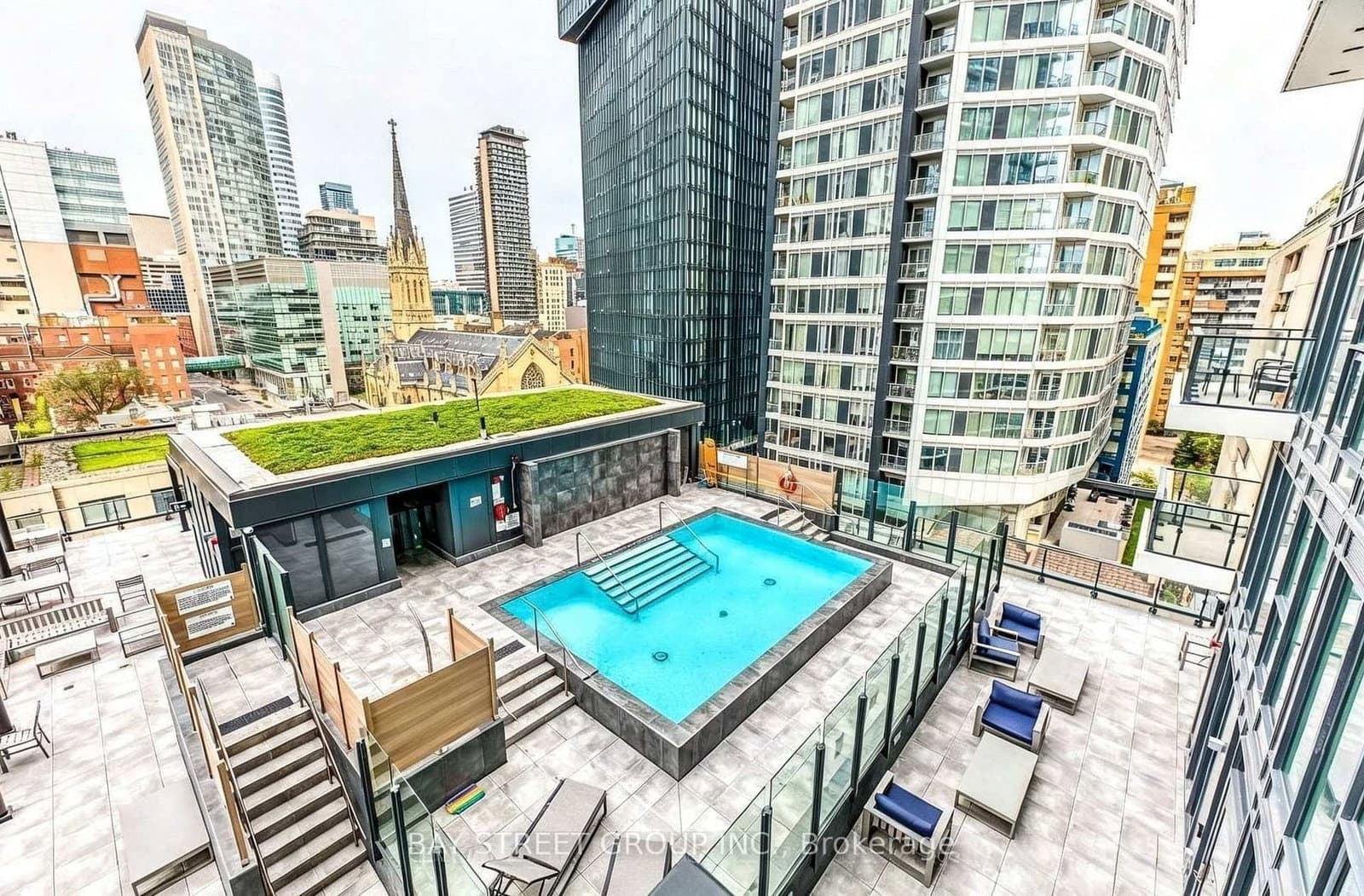 68 Shuter Street, Unit 1906 thumbnail 11