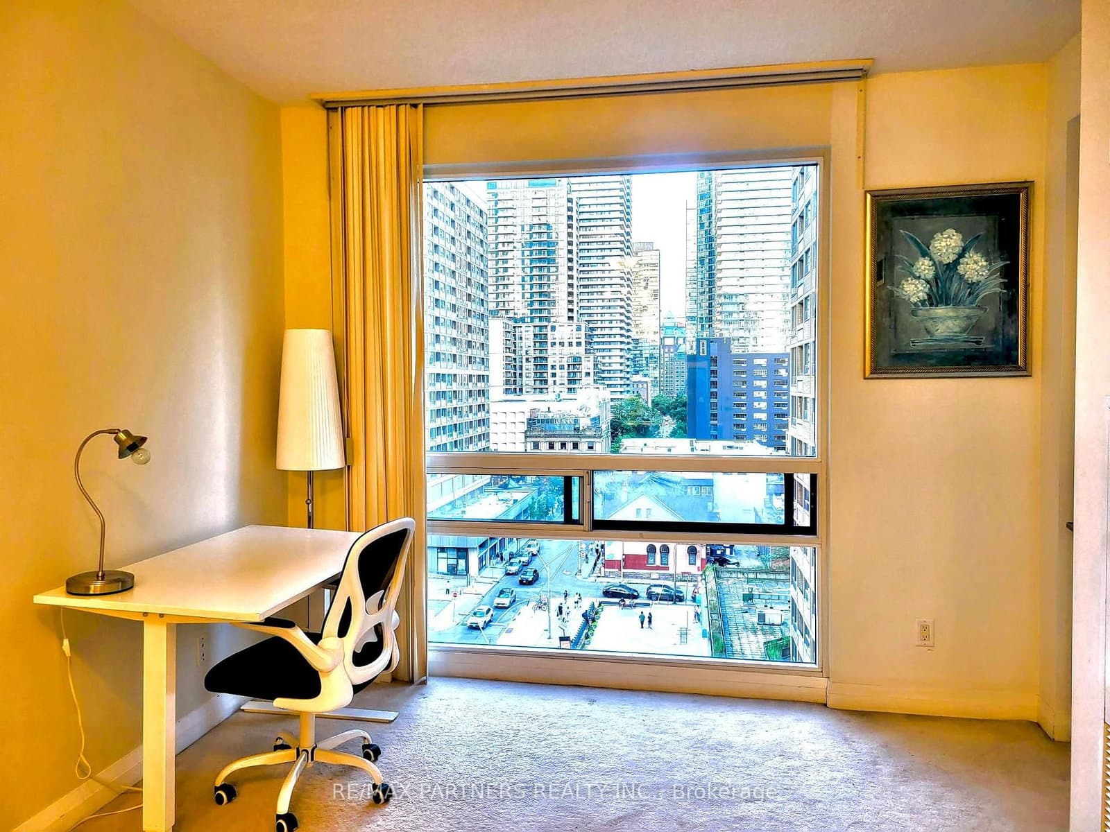 1121 Bay Street, Unit 908 thumbnail 6