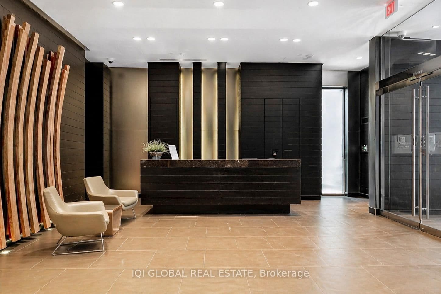 478 King Street W, Unit 406 thumbnail 14