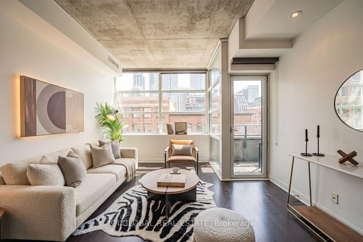 478 King Street W, Unit 406 thumbnail 2