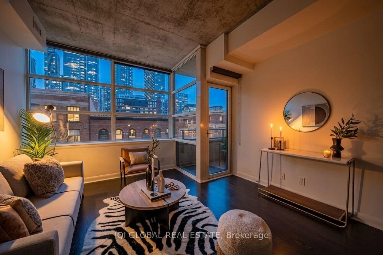 478 King Street W, Unit 406 thumbnail 3
