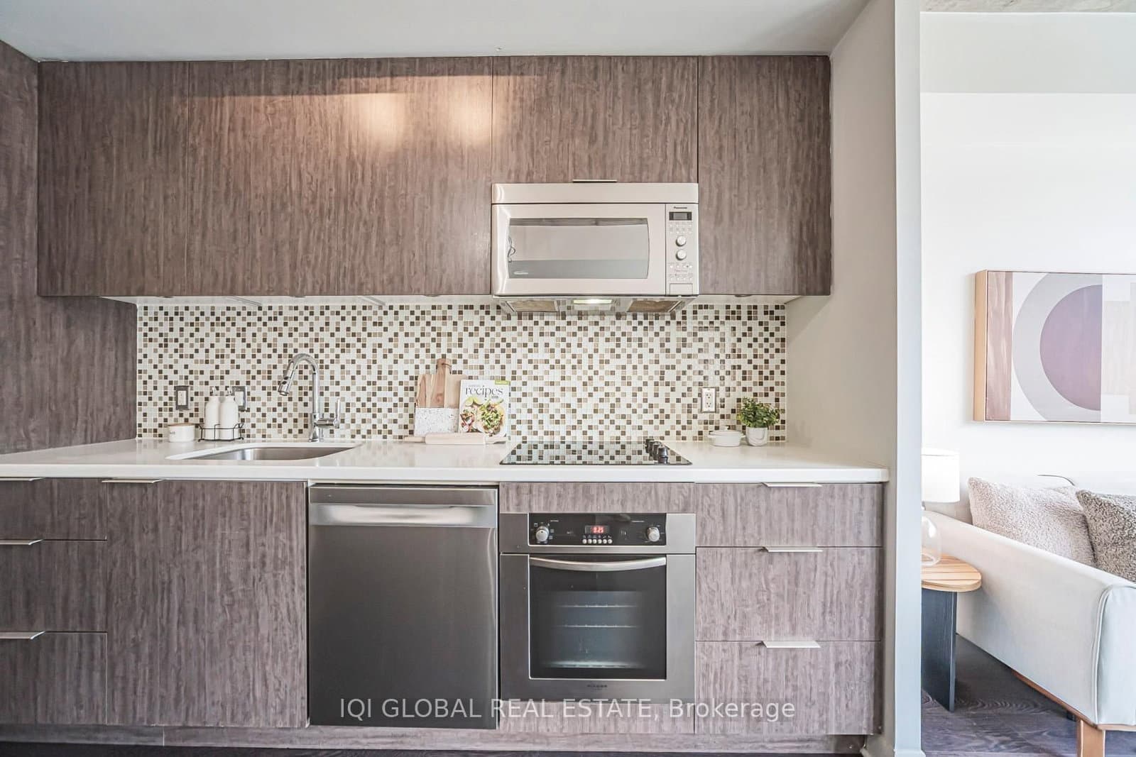 478 King Street W, Unit 406 thumbnail 6