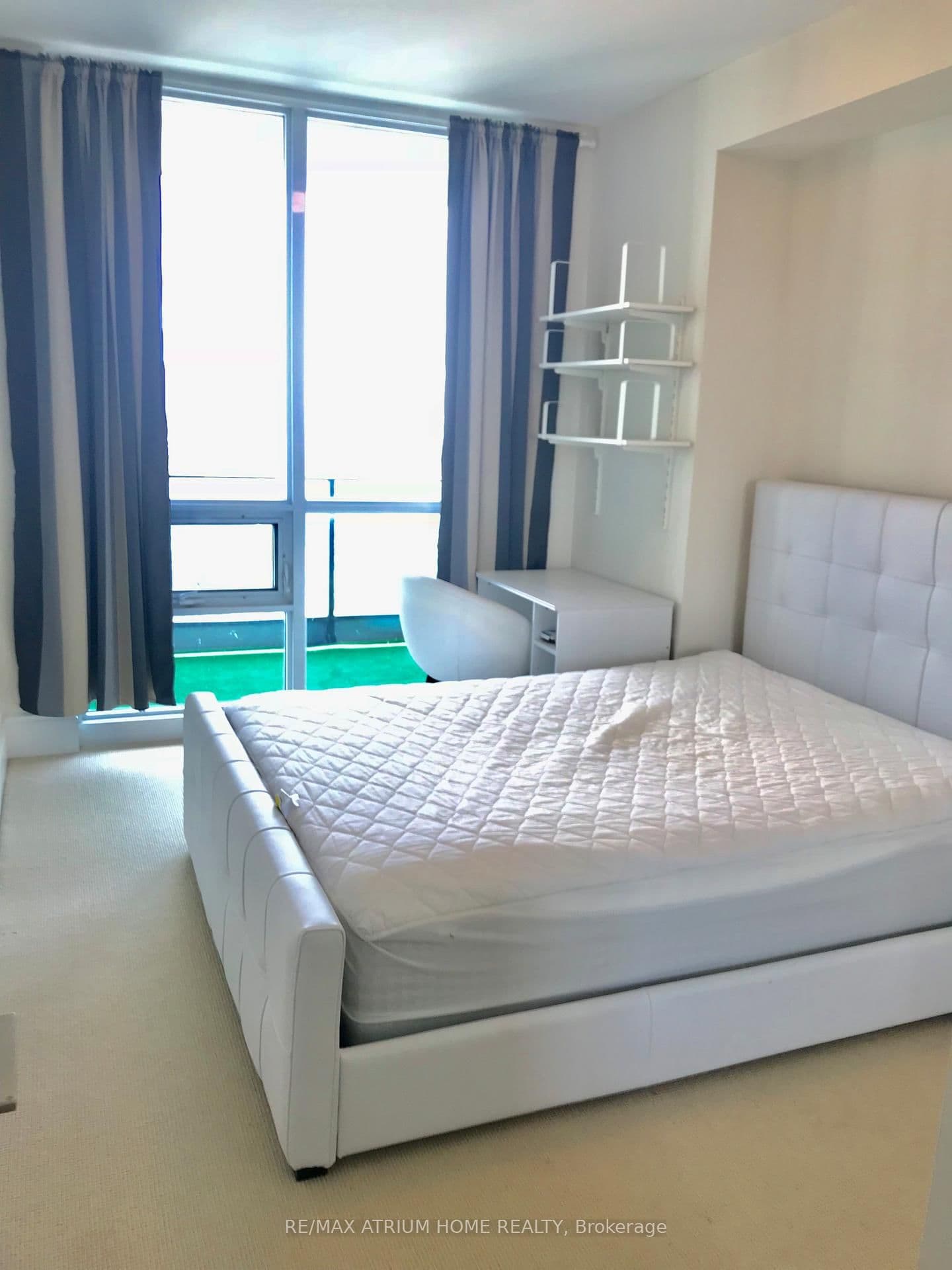 33 Bay Street, Unit 4905 thumbnail 13