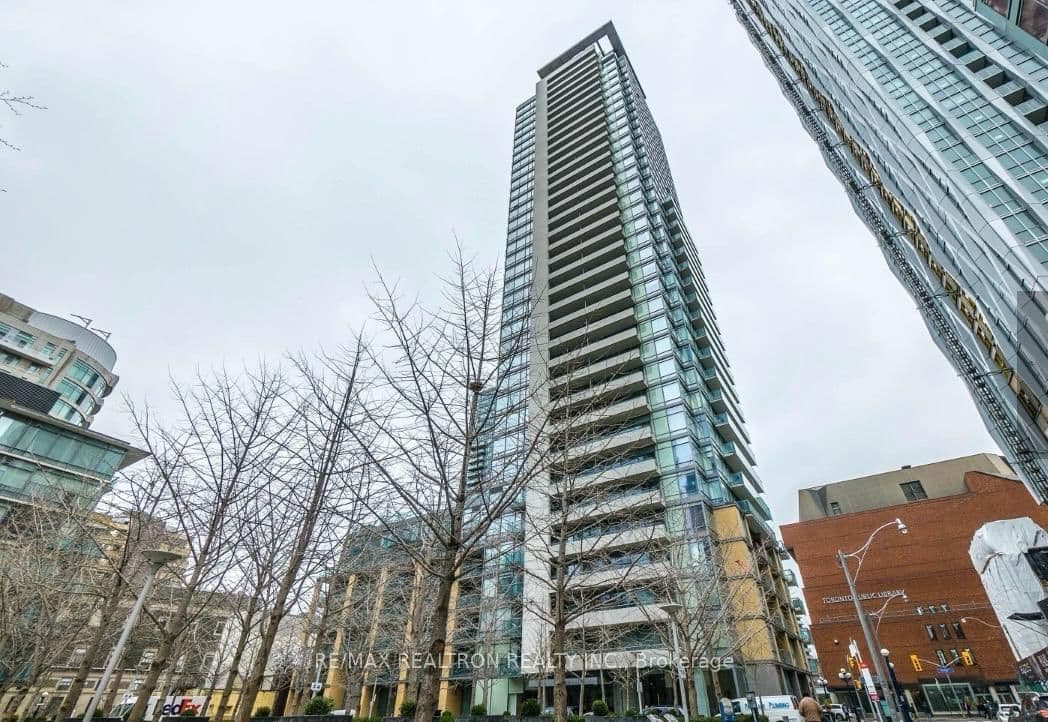 18 Yorkville Avenue, Unit 1601 - Image 1