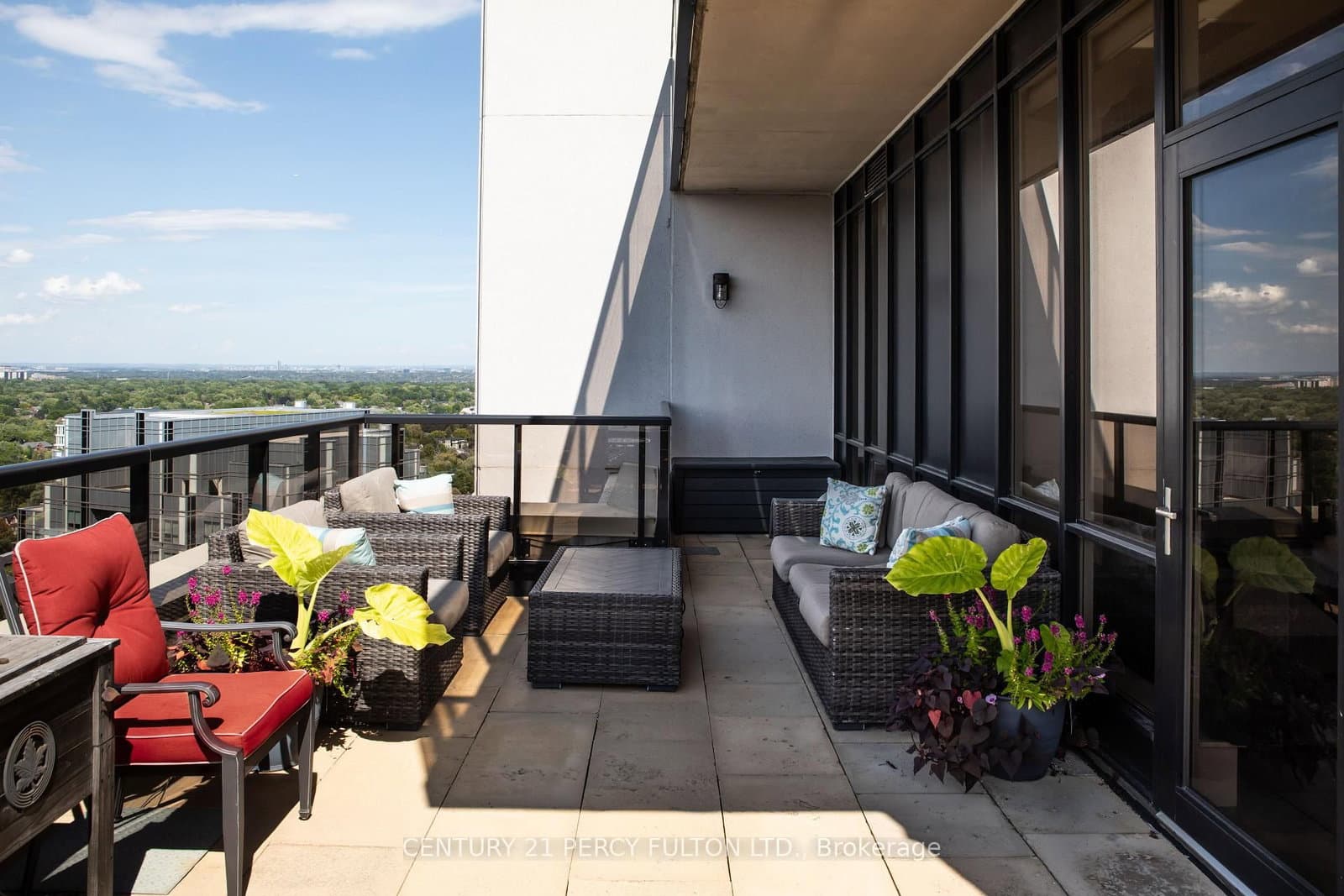 100 Harrison Garden Boulevard, Unit PH14 thumbnail 8