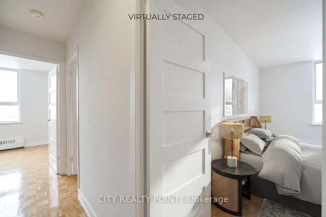 6200 Bathurst Street, Unit 1412 thumbnail 3