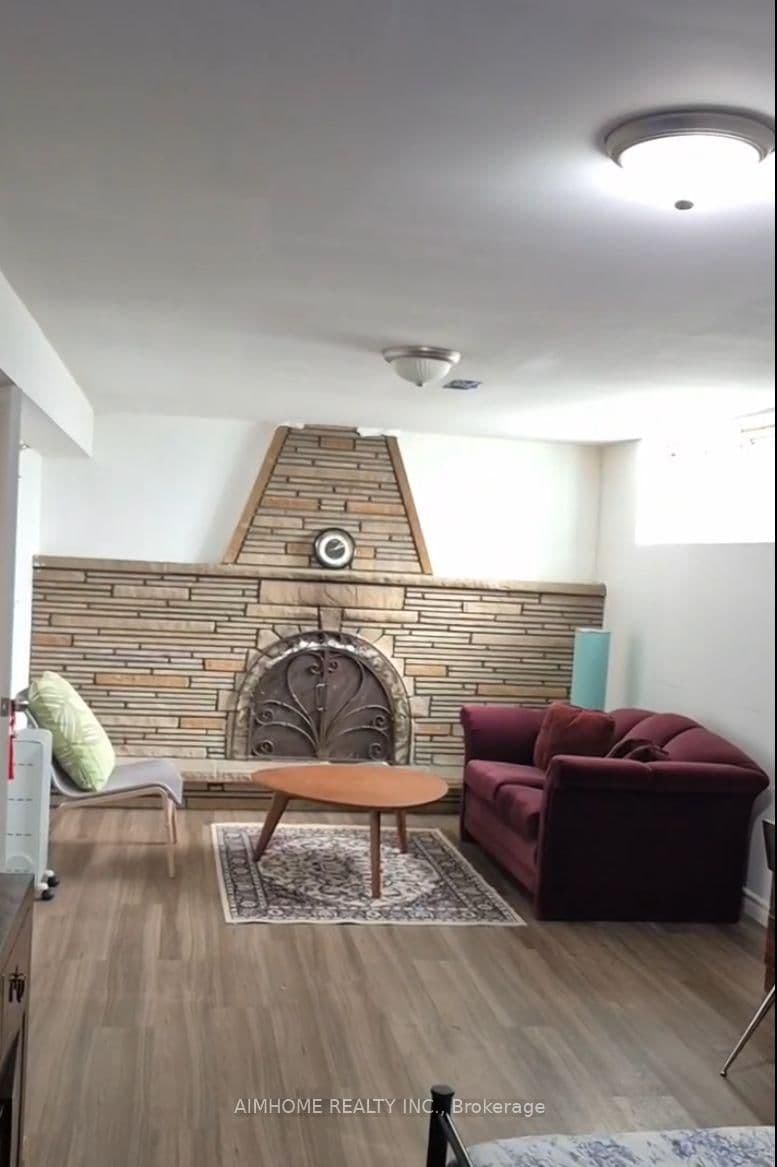 256 Patricia Avenue, Unit Lower thumbnail 10