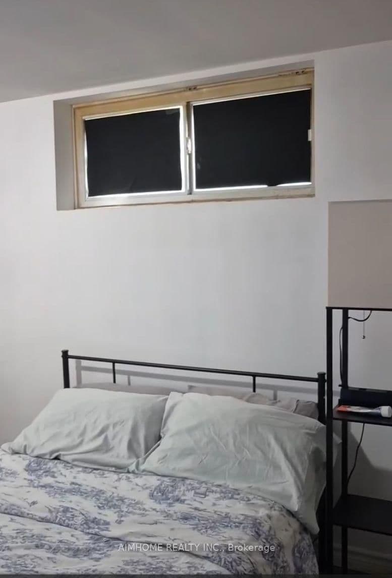 256 Patricia Avenue, Unit Lower thumbnail 12