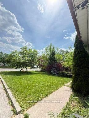 256 Patricia Avenue, Unit Lower thumbnail 6