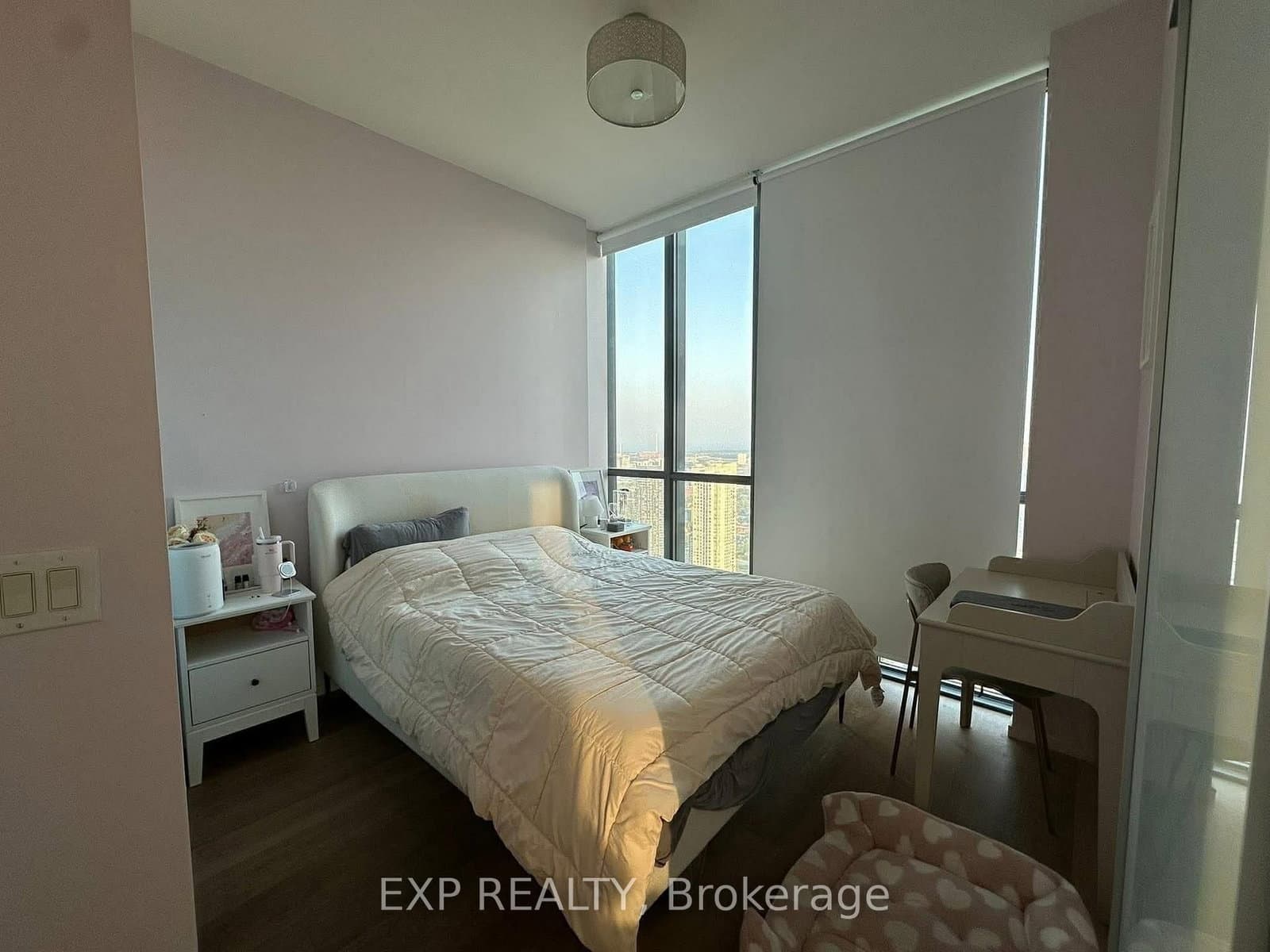 101 Charles Street E, Unit 4804 thumbnail 11