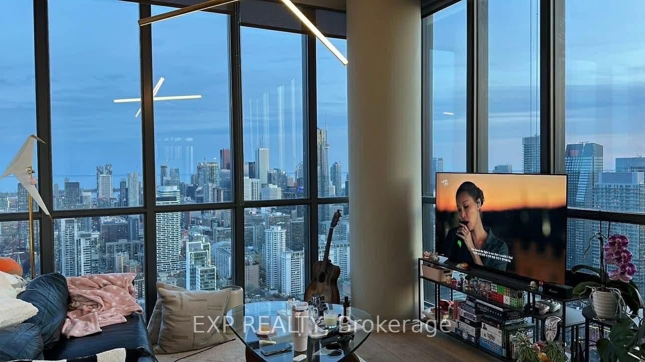 101 Charles Street E, Unit 4804 thumbnail 17