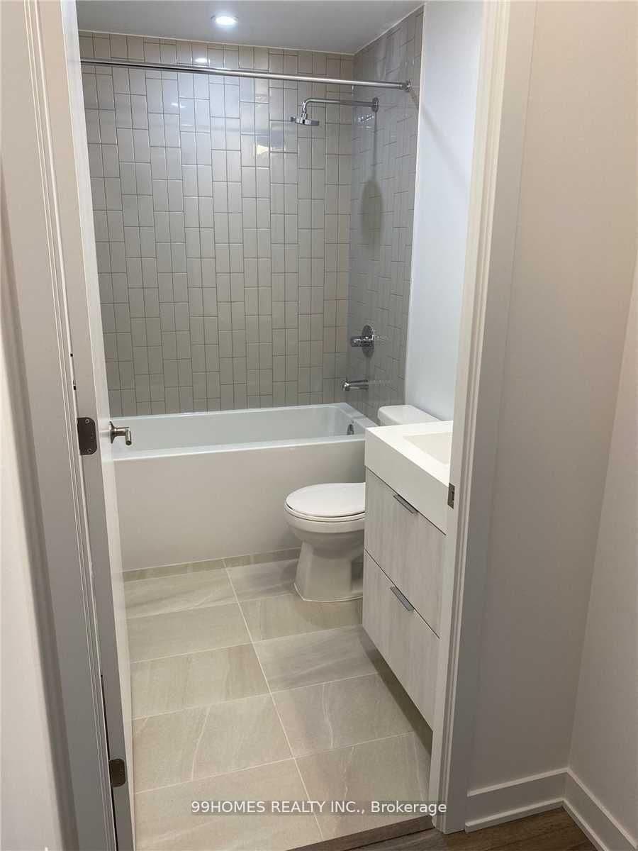 35 Tubman Avenue, Unit 1113 thumbnail 13