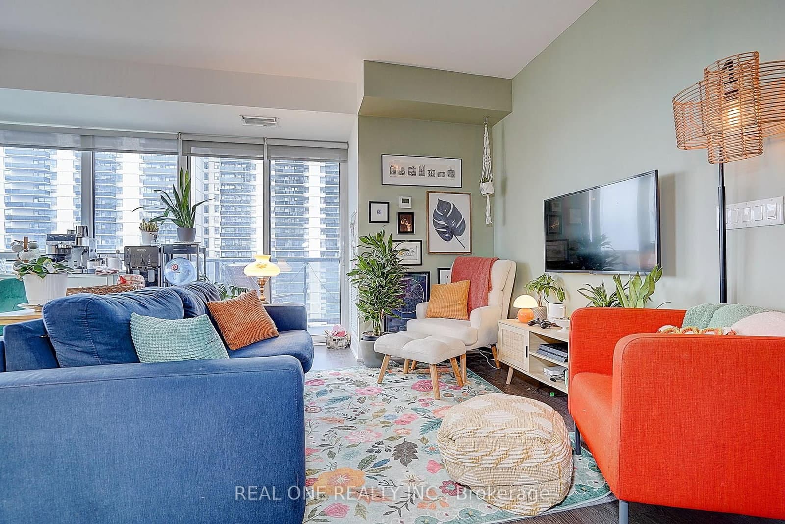 101 Erskine Avenue, Unit 0915 thumbnail 10