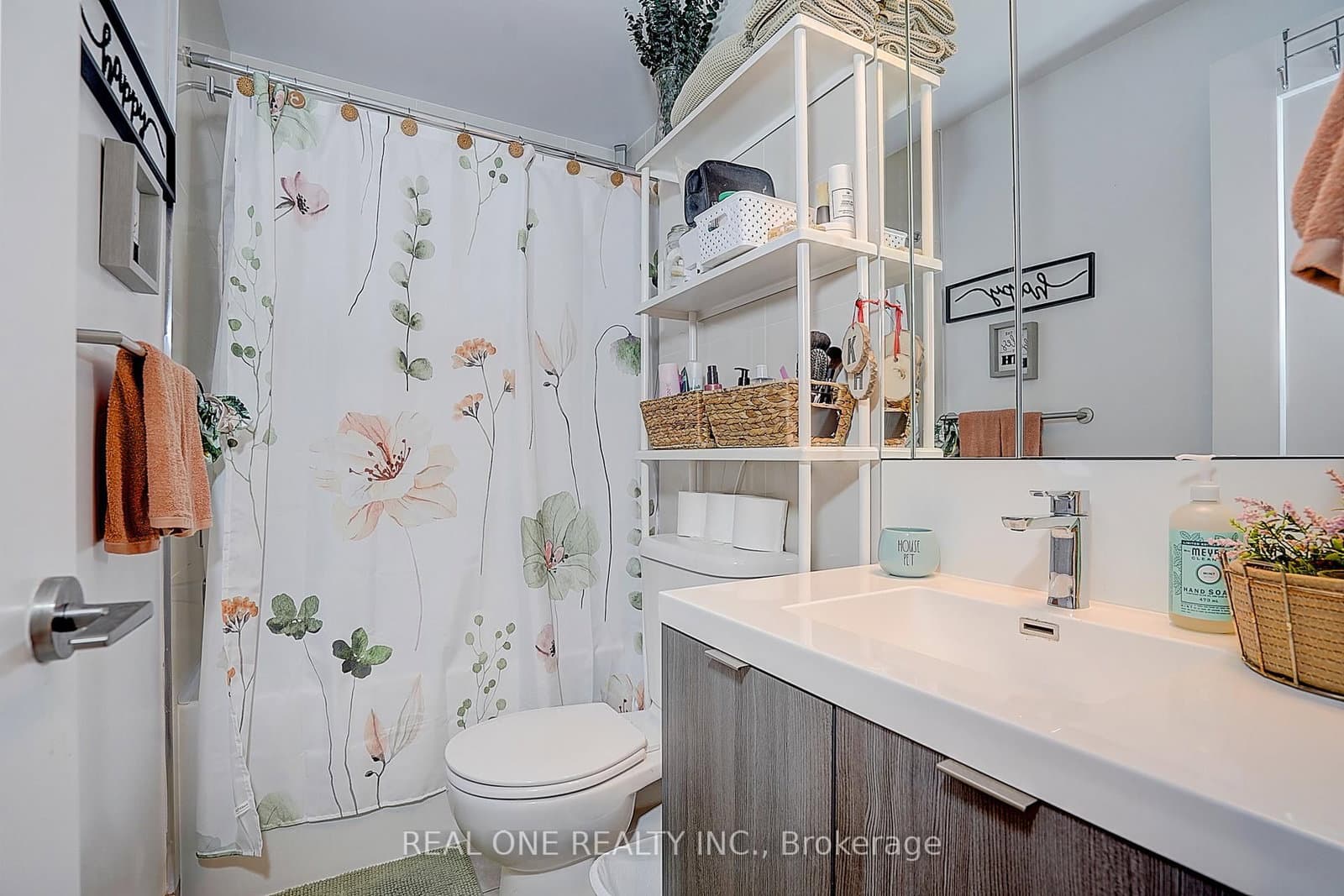 101 Erskine Avenue, Unit 0915 thumbnail 26