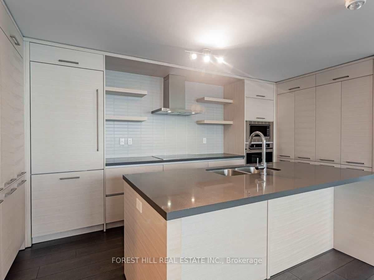 2221 Yonge Street, Unit 5702 thumbnail 11