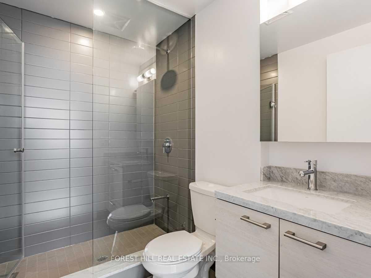 2221 Yonge Street, Unit 5702 thumbnail 17