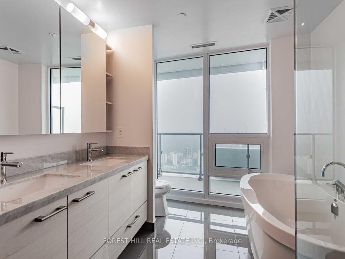 2221 Yonge Street, Unit 5702 thumbnail 26