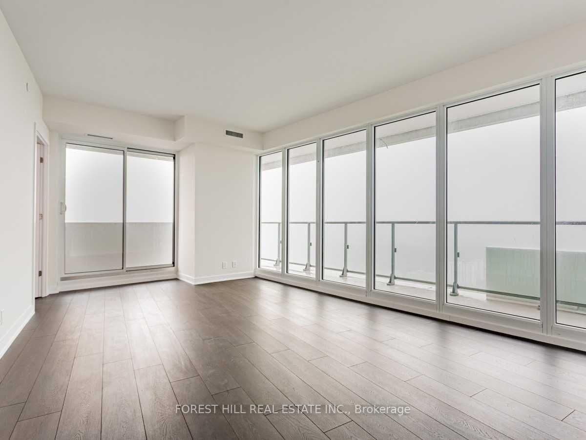 2221 Yonge Street, Unit 5702 thumbnail 5