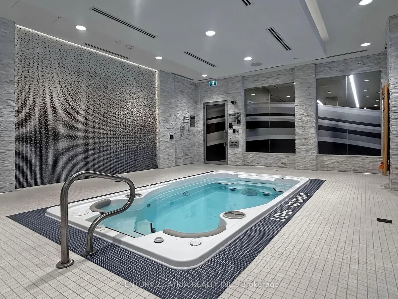 50 Ann O' Reilly Road, Unit 226 thumbnail 17