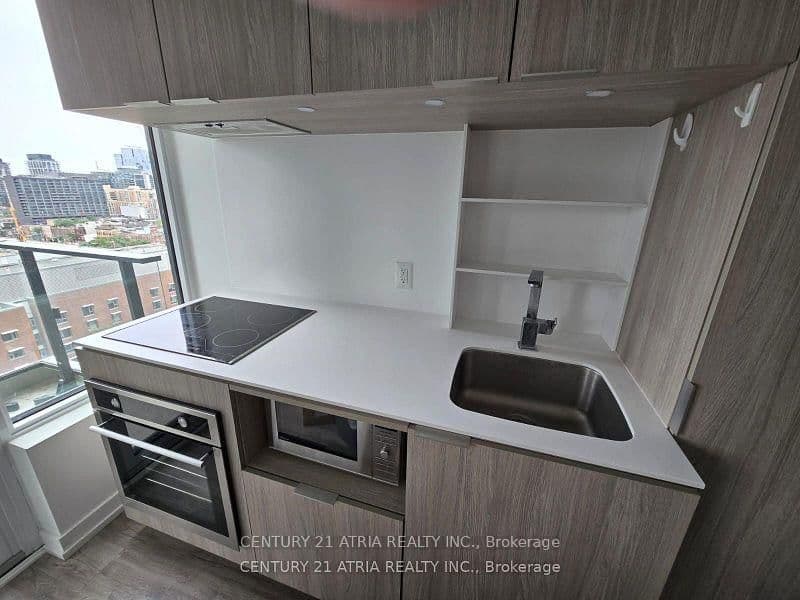 77 Shuter Street, Unit 1607 thumbnail 2