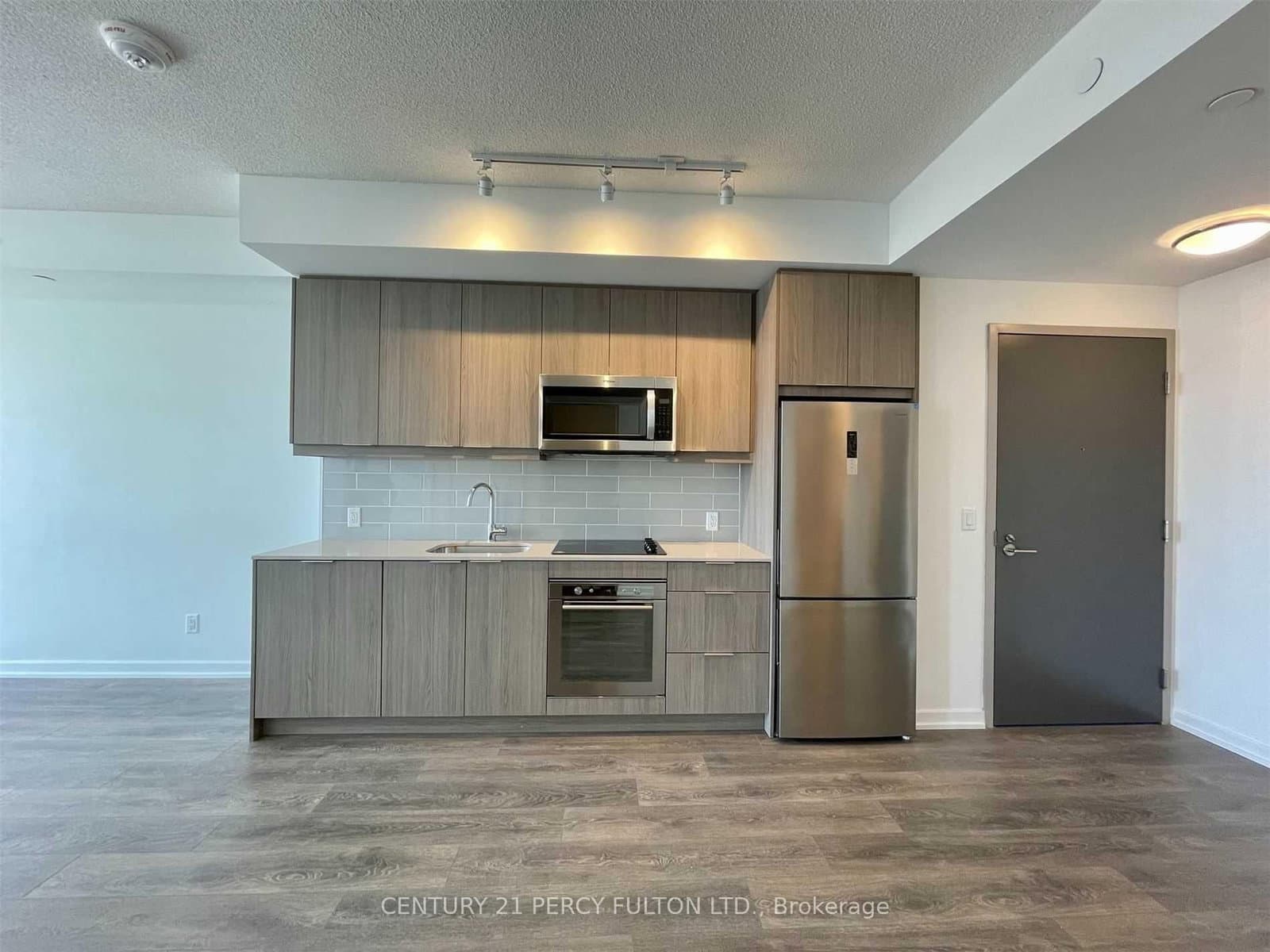 32 Forest Manor Road, Unit 2401 thumbnail 4