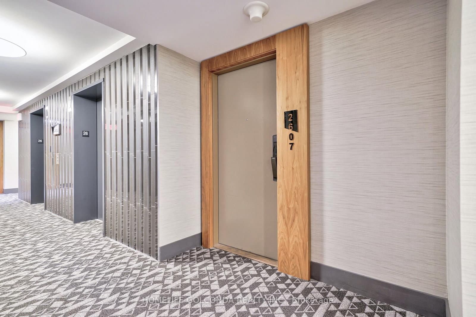 10 York Street, Unit 2607 thumbnail 8