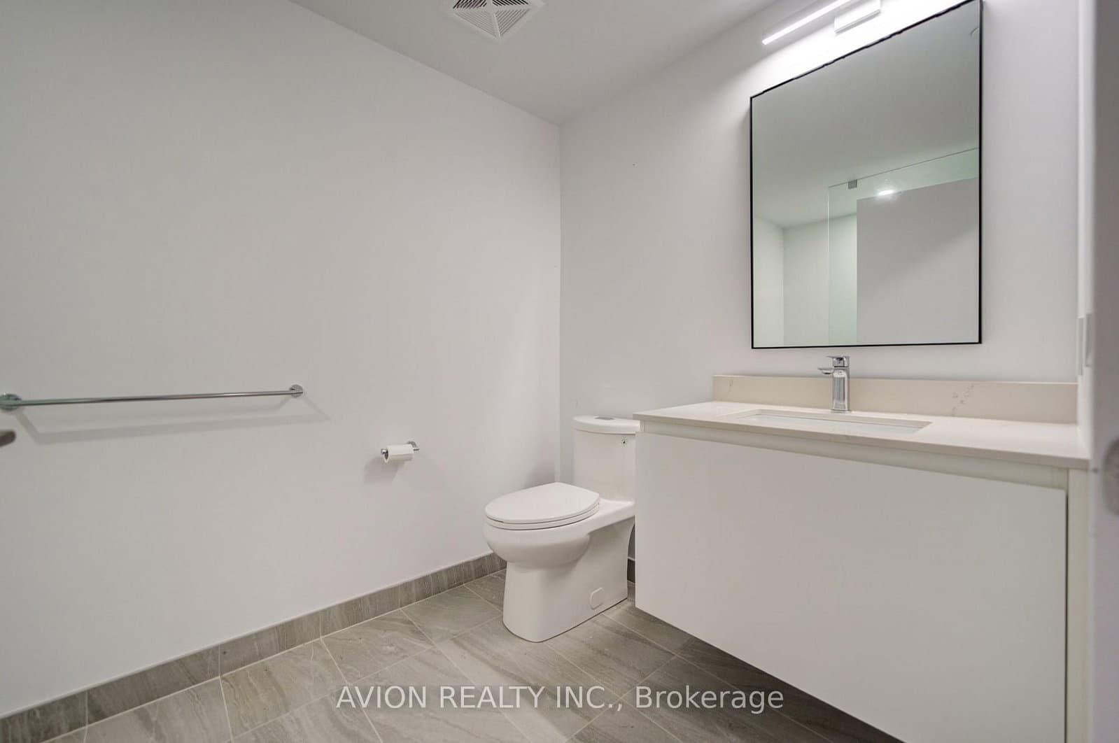 1720 bayview Avenue, Unit 321 thumbnail 10