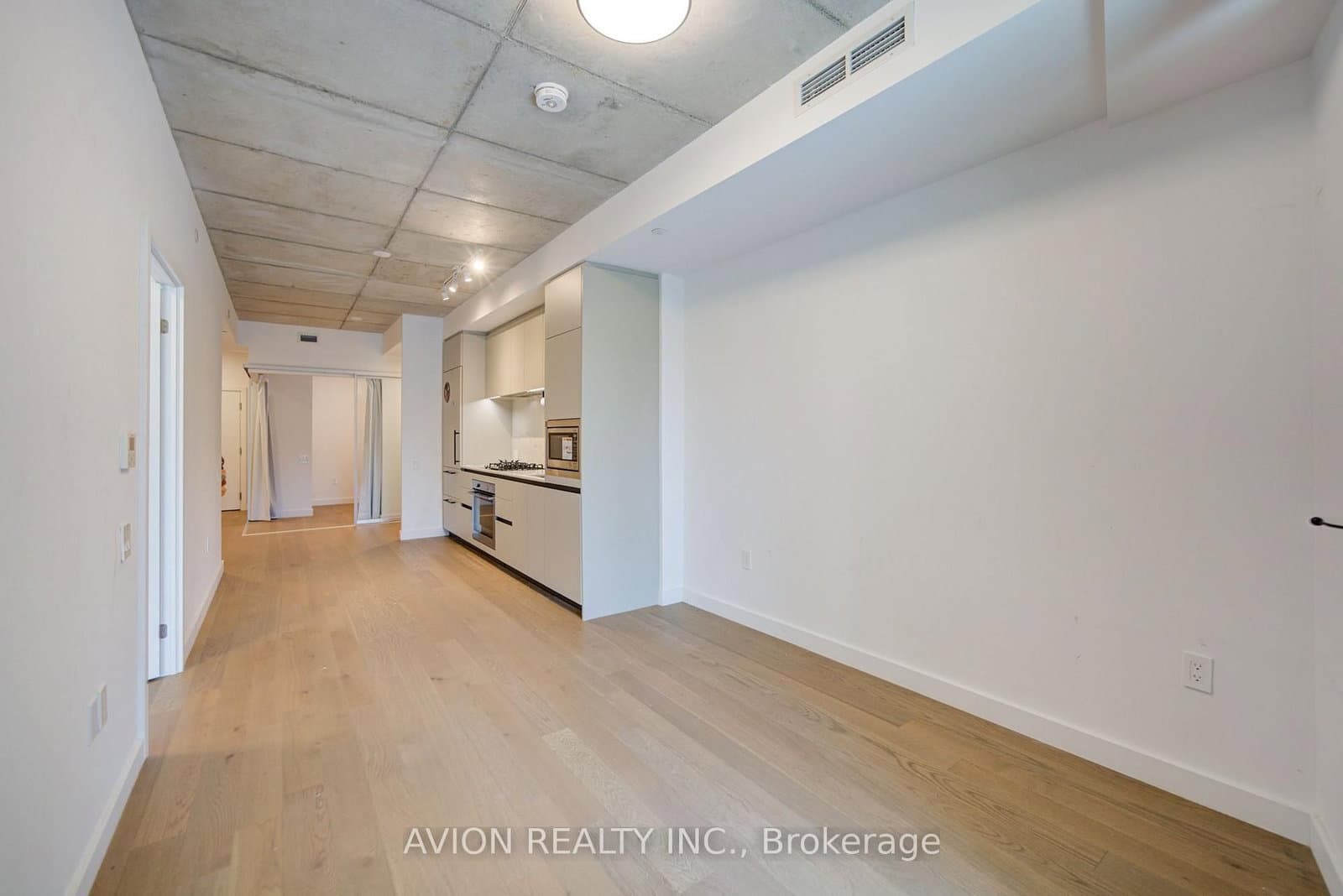 1720 bayview Avenue, Unit 321 thumbnail 15